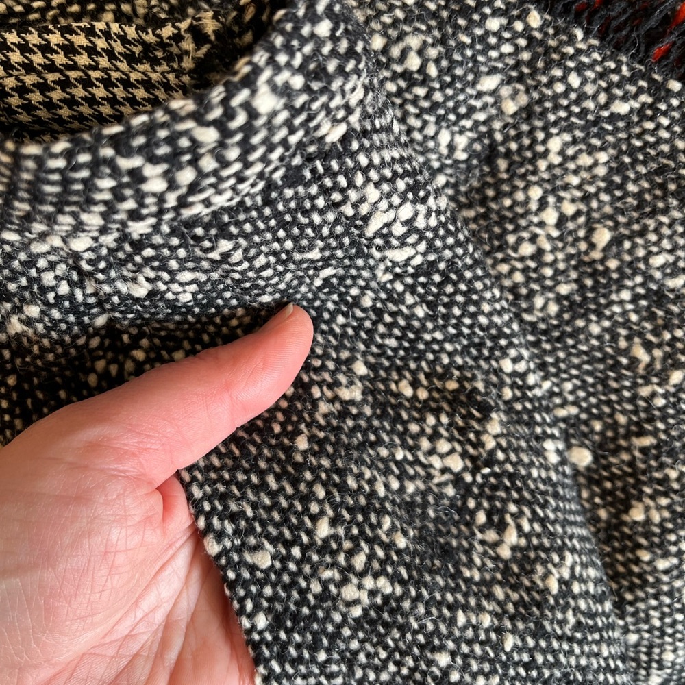 VTG 100% Wool Sloat & Co/NY Black and Red Tweed Skirt - Picture 6 of 12
